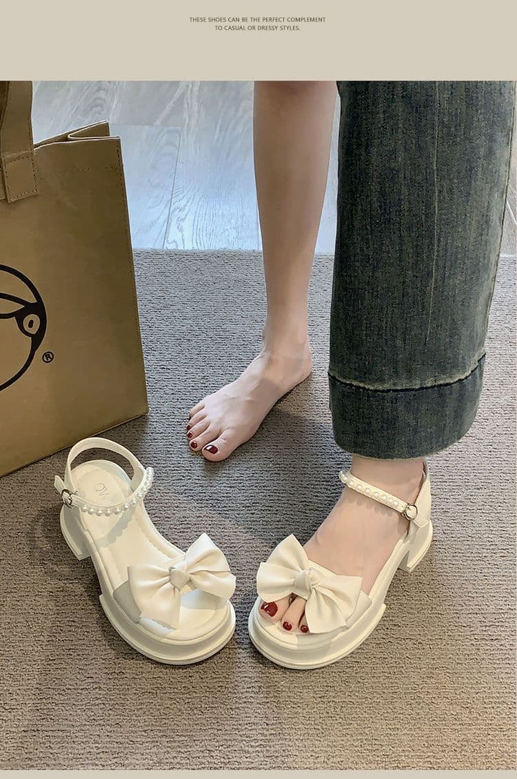 厚底　ブーツ パール付きリボンサンダル
