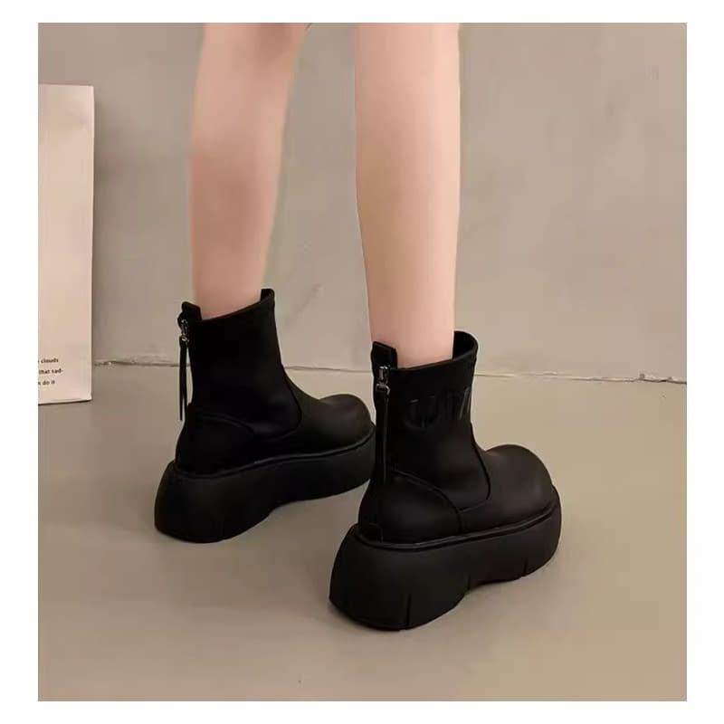 厚底 ブーツ 都会派スタイリッシュ厚底ショートブーツ